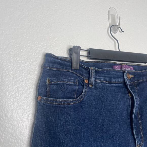 Gloria Vanderbilt Womens Jeans Size 16 Amanda Dark Wash Straight Leg Denim Blue - Picture 10 of 13